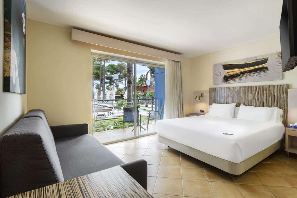 Occidental Menorca (Adults Only) Hotel Punta Prima  Bilik gambar