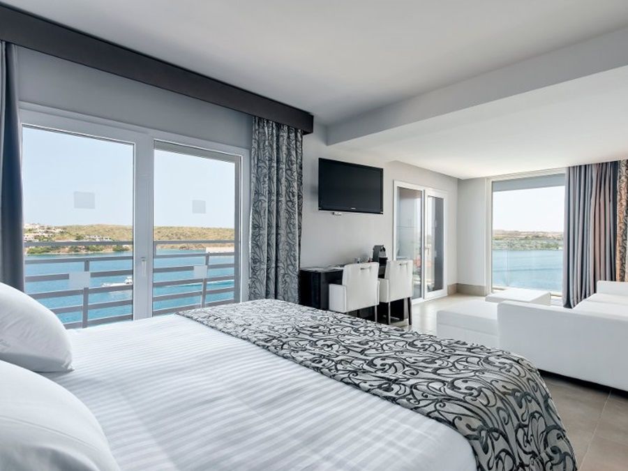 Occidental Menorca (Adults Only) Hotel Punta Prima  Luaran gambar